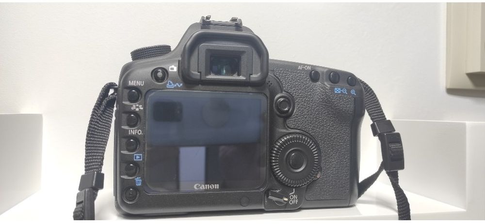 Canon EOS 5D Mark II