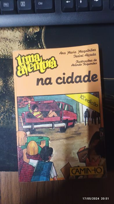 Livros Uma Aventura, lote de 37 livros por 25 €