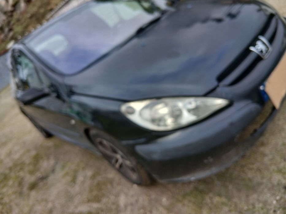 Vendo peugeot 307 comercial do ano 2004 em bom estado
