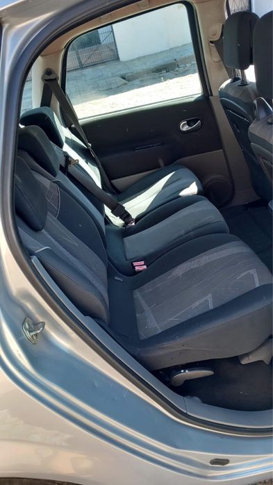 Renault  scenic 1.5 Dci  7 lugares