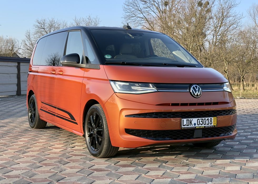 Продам VW MULTIVAN T-7 2022