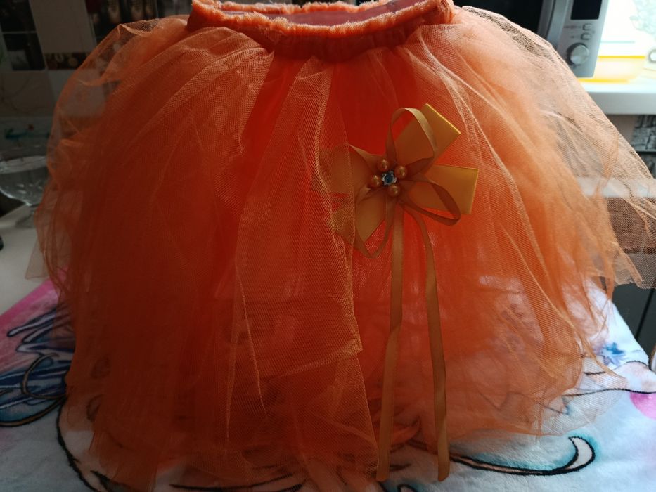 Продам новий костюмчик білочки