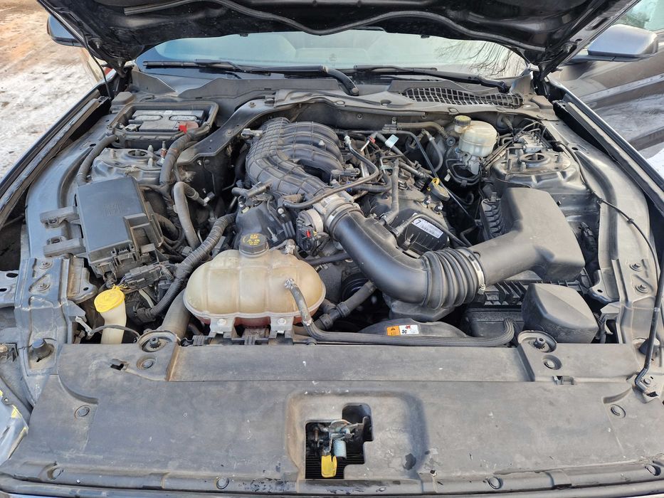 Ford Mustang 2017r 3.7 V6 93.500tys.km  Automat