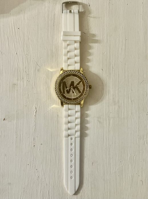 Relógio Michael Kors Dourado e Branco