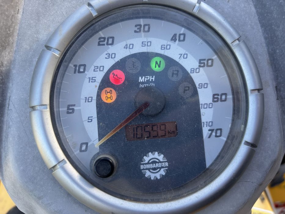 Moto 4 bombardier outlander max xt