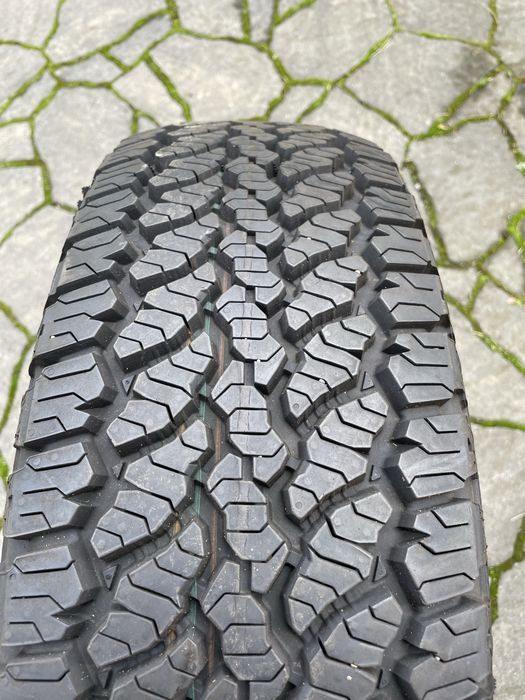 Opona 225/70R16 General Graber AT3