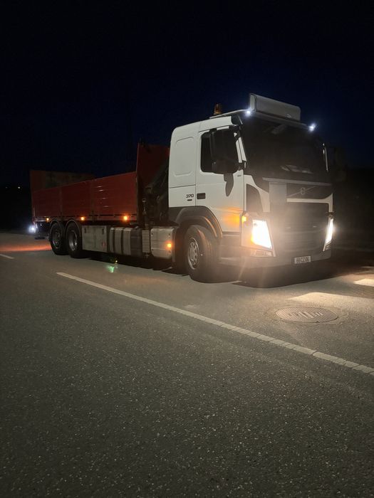 Camiao Volvo Fm370