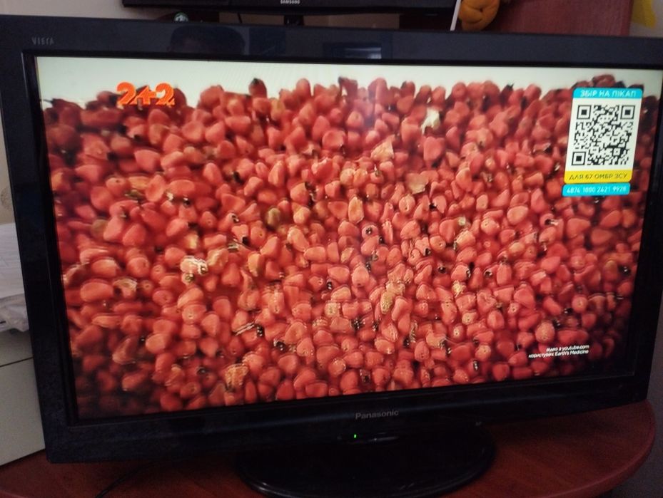 Телевізор Panasonic  32 діагональ
