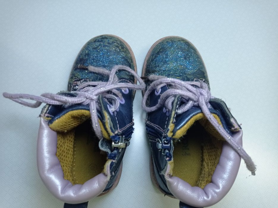 Черевики, бртінки на дівчину розмір 25 устілка 15,5 см