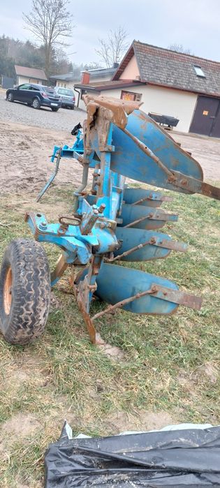 Pług obrotowy lemken opal 4 skiby
