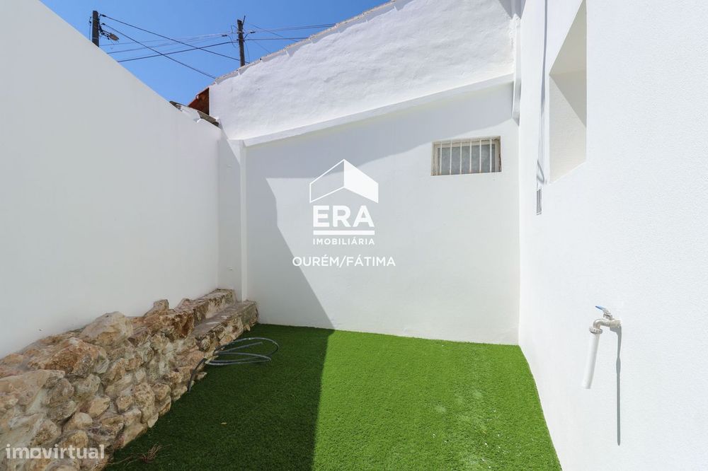 Moradia T3, totalmente renovada