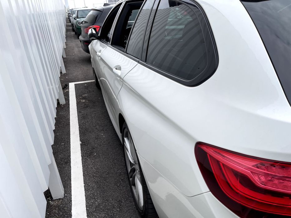 BMW 520d Touring Pack M Auto (F11 LCI) | Head-Up | Teto Panorâmico | AC 4 Zonas — photo 2