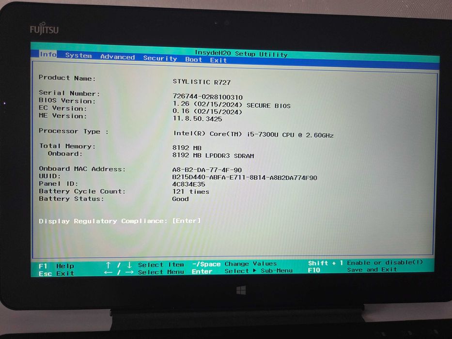 Планшет-ноутбук 12,5" Fujitsu Stylistic R727 / Core i5 / Full HD IPS