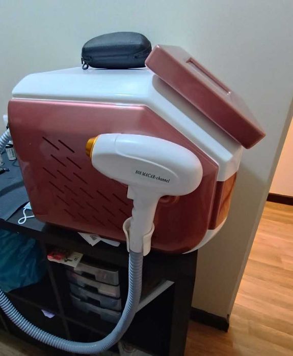 Máquina de depilação a laser de diodo com gelo