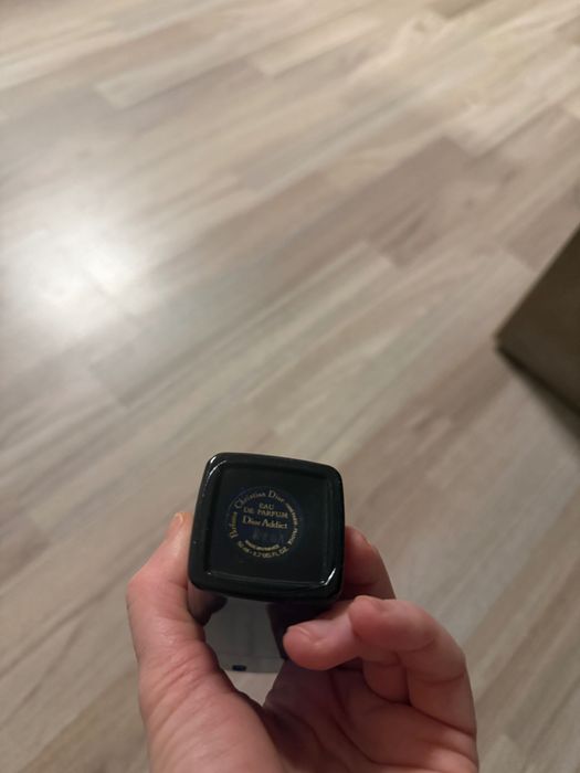 Пустий флакон від Dior Addict II