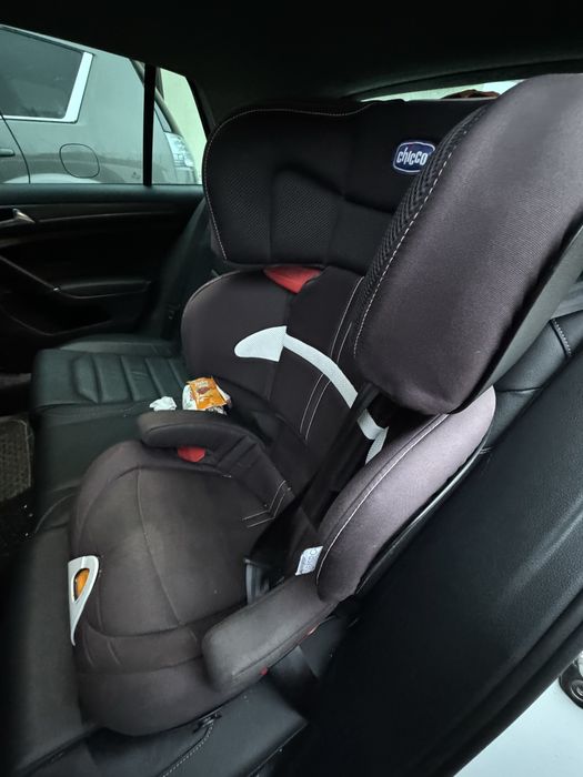 Автокрісло Chicco oasys