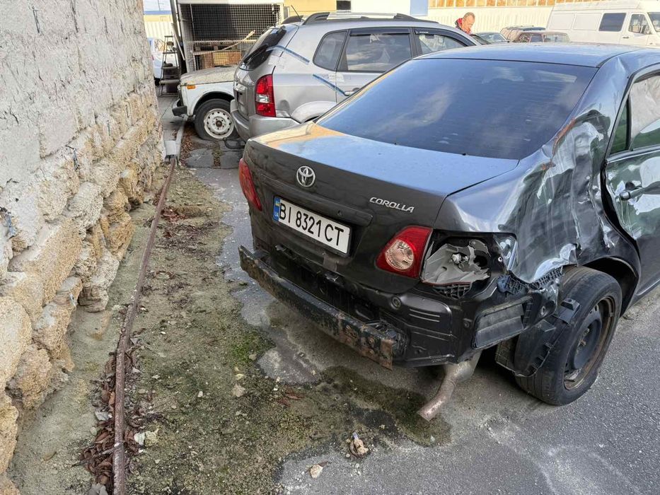 TOYOTA COROLLA  2008 год выпуска