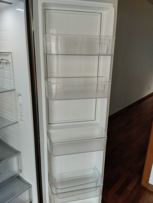 Frigorifico Americano LG usado em muito bom estado / 635L