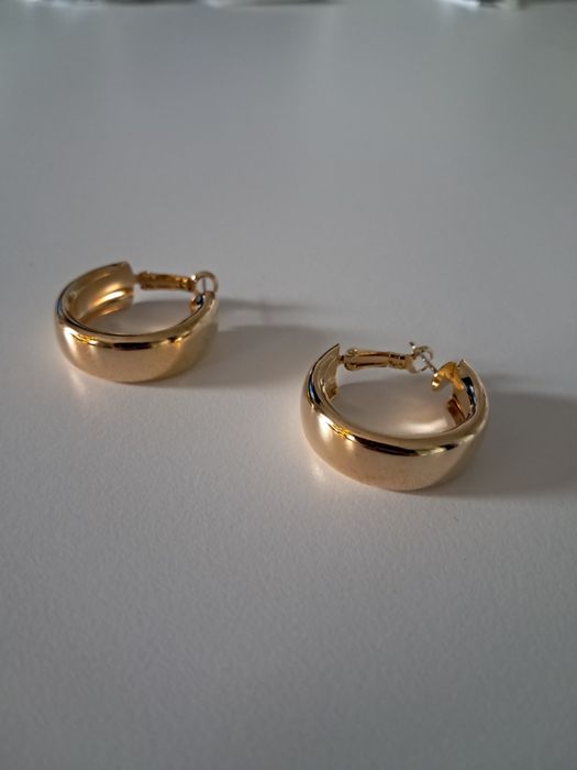 Koła grube złote kolczyki
