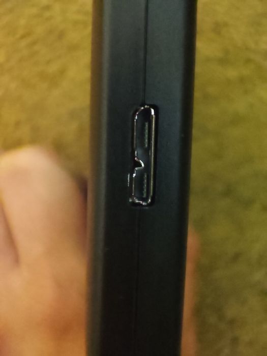 External HDD64740740318722121