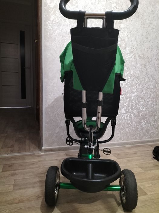 Продам велосипед дитячий триколісний.
