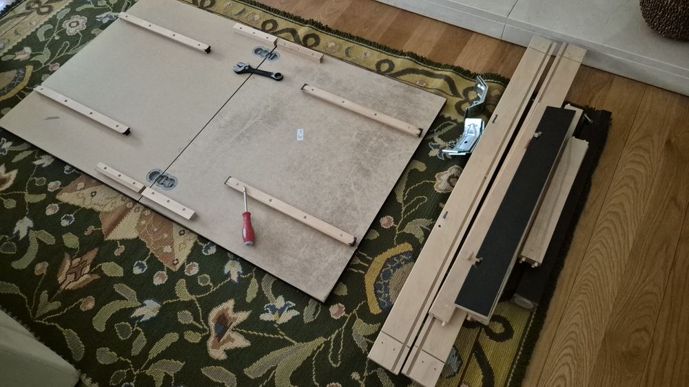 Mesa Extensível IKEA Bjursta 140–180 cm | Elegante e Funcional