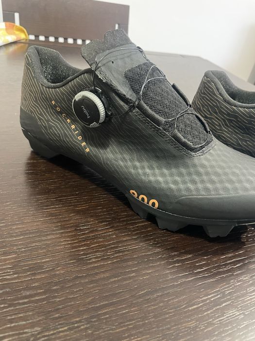 Sapatilha de encaixe Race 900