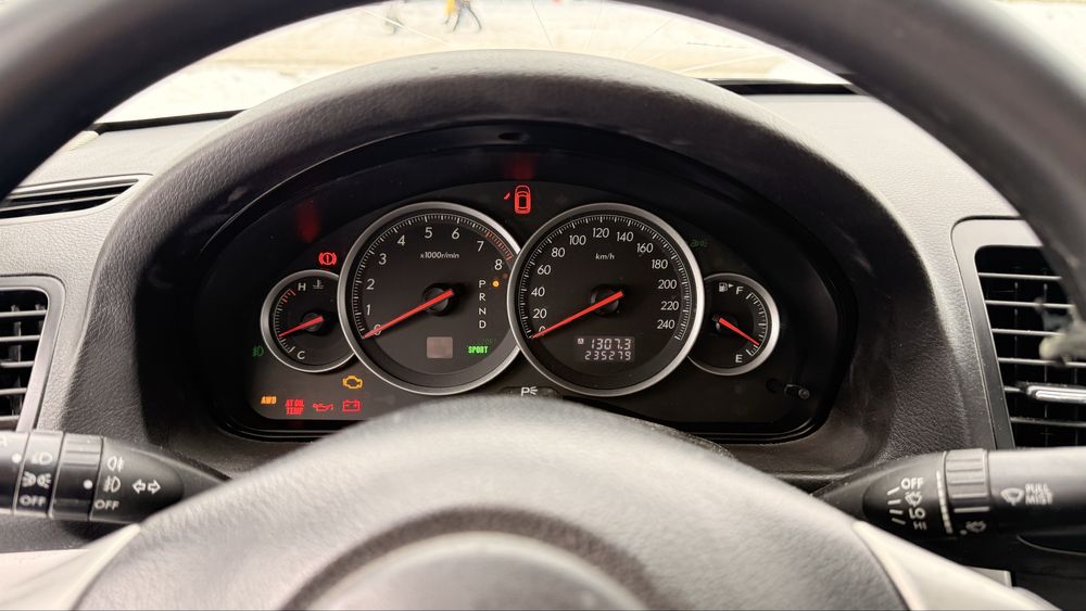 Subaru Legacy 2006 2.0 бензин