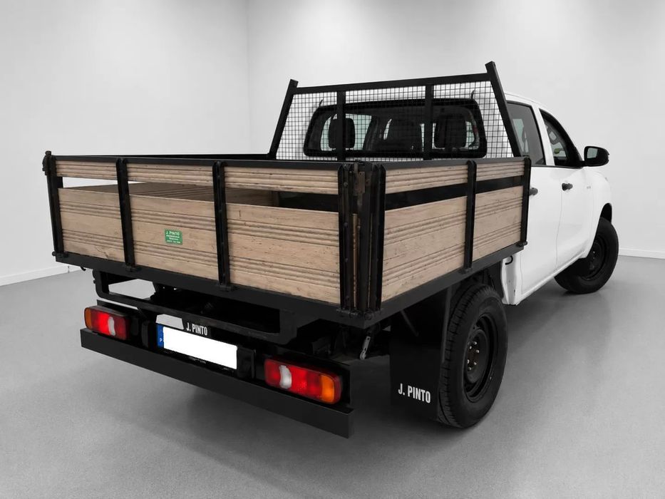 Toyota Hilux 2.4 D-4D 4WD CD CM