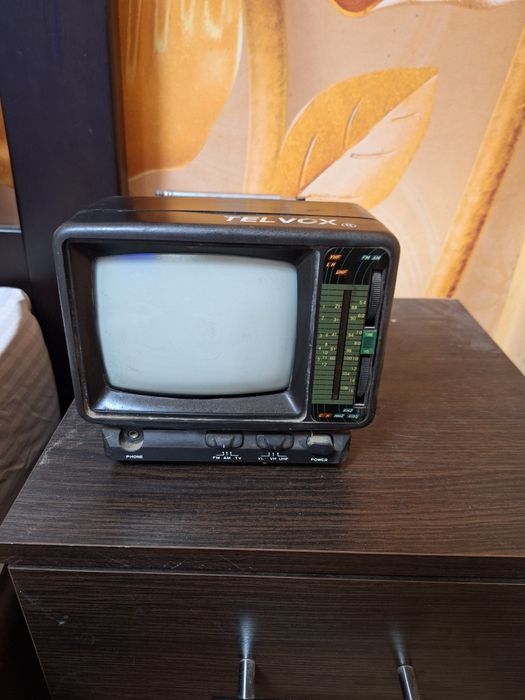 Портативний телевізор Telvox
