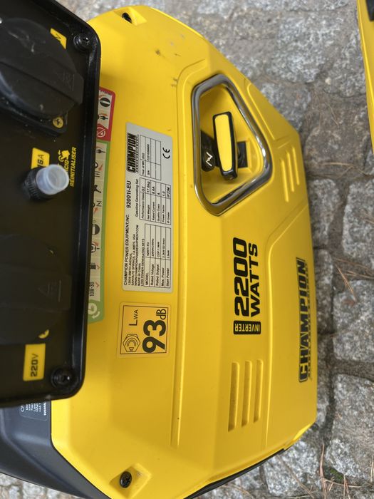 Agregat prądotwórczy jednofazowy inwerterowy Champion Mighty Atom 2200