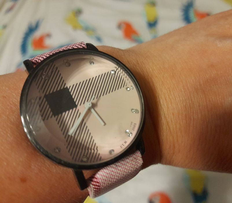 Zegarek damski różowy