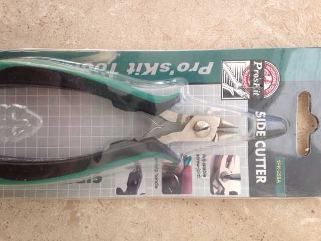 Кусачки маленькі