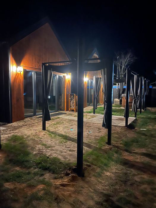 Domki „Bajka” nad jeziorem przy plaży w Zaździerzu