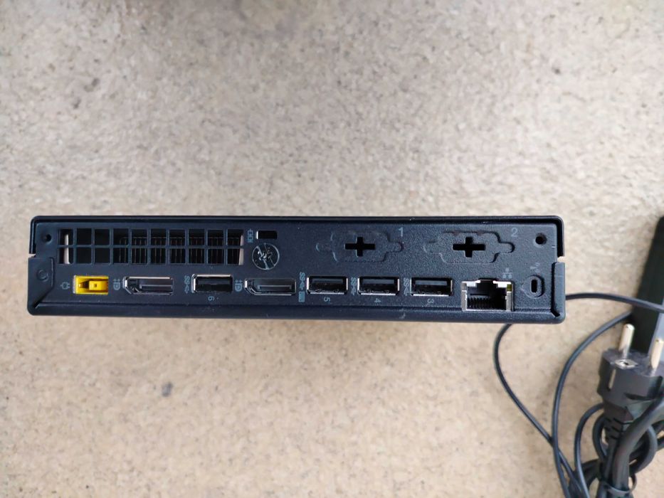 Stacjonarka Lenovo Thinkcentre M710q i5-7400T 16gb ram 512gb m2