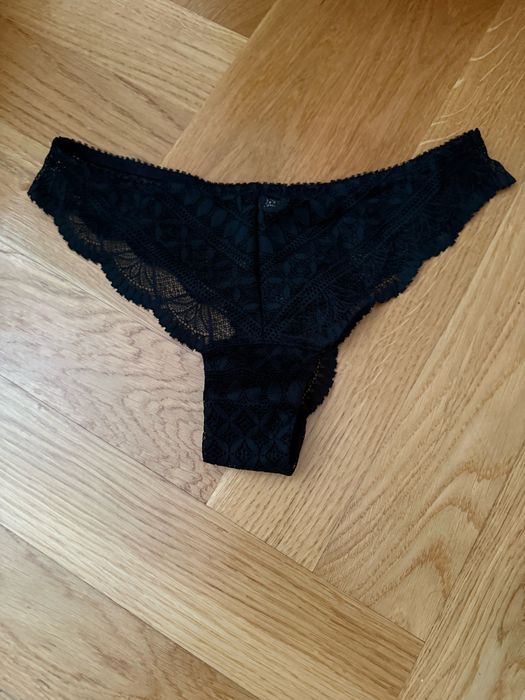 Stringi koronkowe Etam S