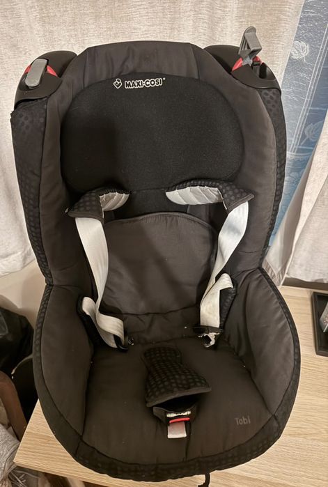 Дитяче автокрісло