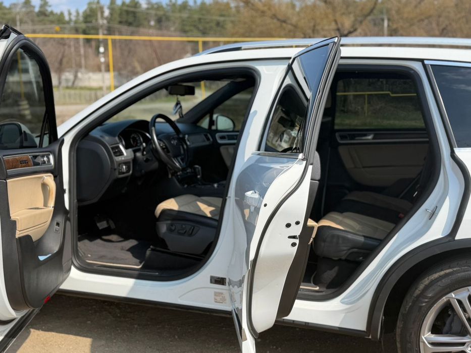 Volkswagen Toureg