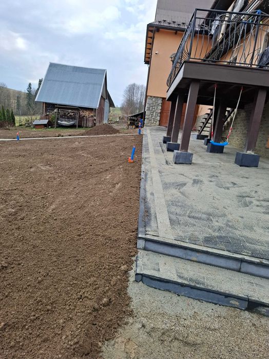 Usługi koparką Prace ziemne