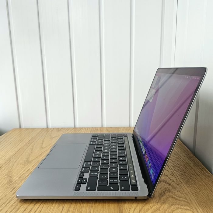 MacBook Pro M1, 13,3", 8/256GB, Retina, Touch Bar, jak nowy, bateria 86%, tylko Warszawa