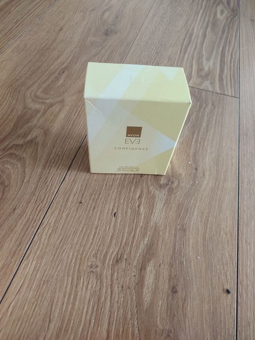 Woda perfumowana EVE Confidence 50 ml