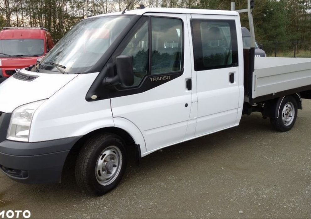 BŁOTNIK PRZÓD, kolor czarny. Ford transit mk7, 2006r-2014rok,