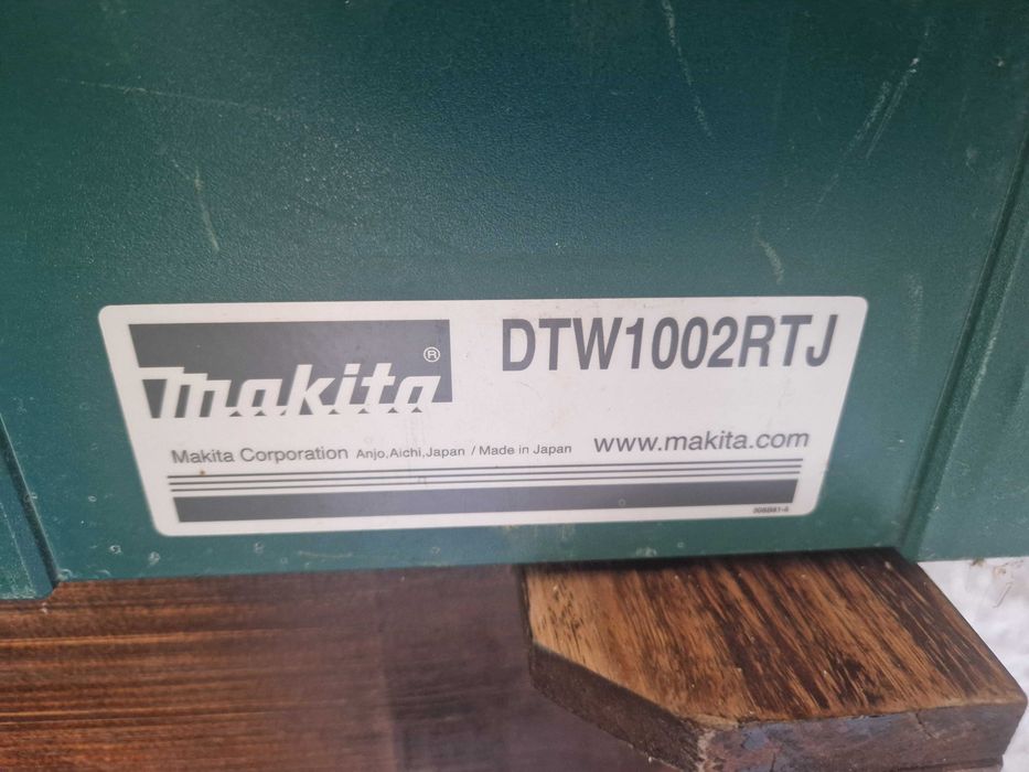 Máquina de IMPACTO MAKITA 18V