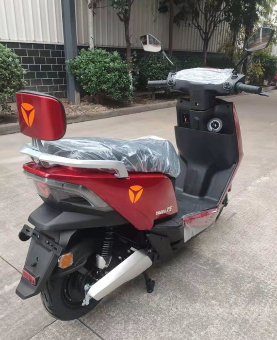 Електроскутер YADEA T5 та Т2