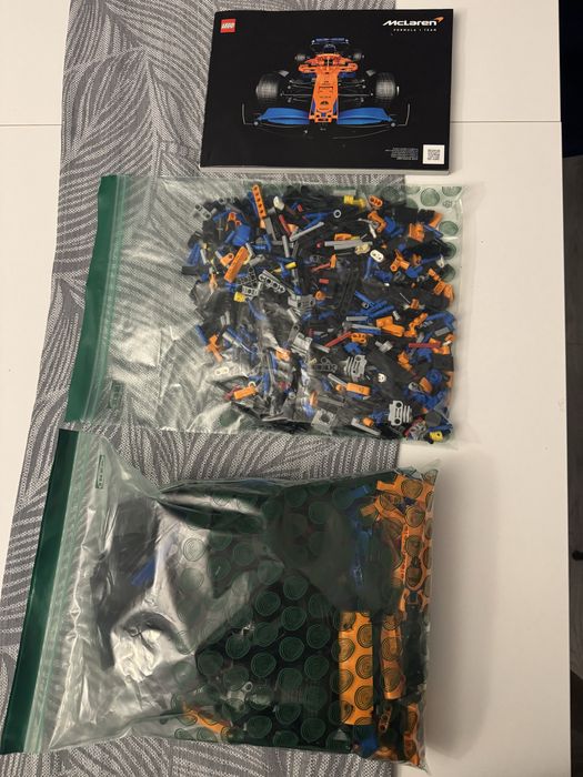 Lego Technic - F1 McLaren 421141