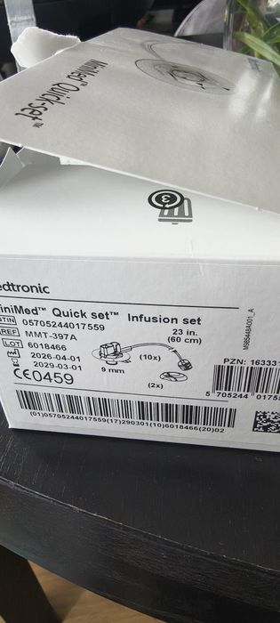 Wkłucia quick set medtronic 9mm