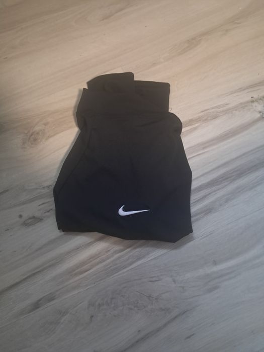 Nowe leginsy damskie rozm M nike
