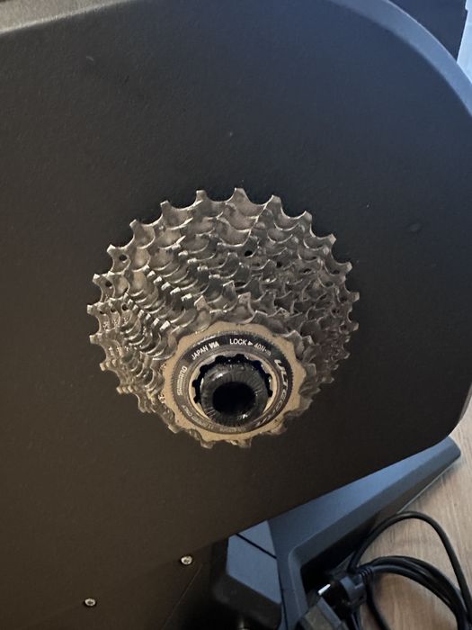 Trenażer rowerowy GARMIN Tacx FLUX 2 Smart