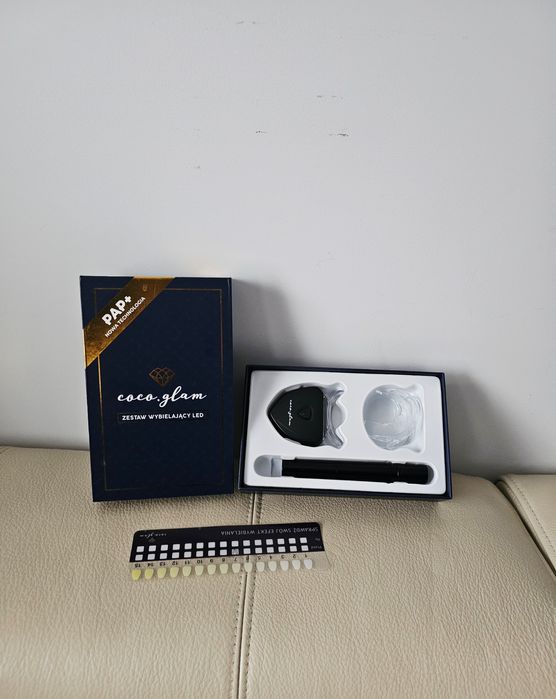 Coco Glam zestaw wybielający led
