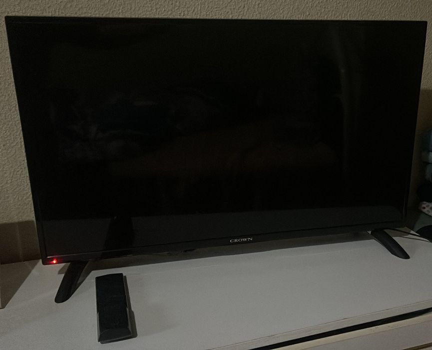 2 televisões de 32 polegadas